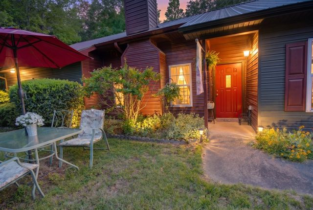 35 Kitchen Way West, Dahlonega, GA 30533