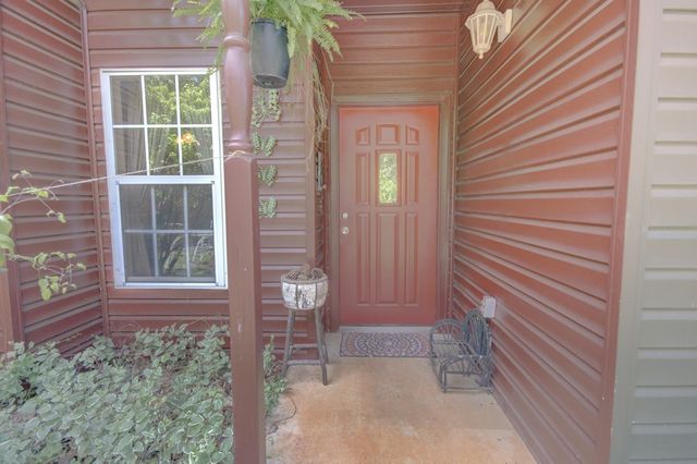 35 Kitchen Way West, Dahlonega, GA 30533