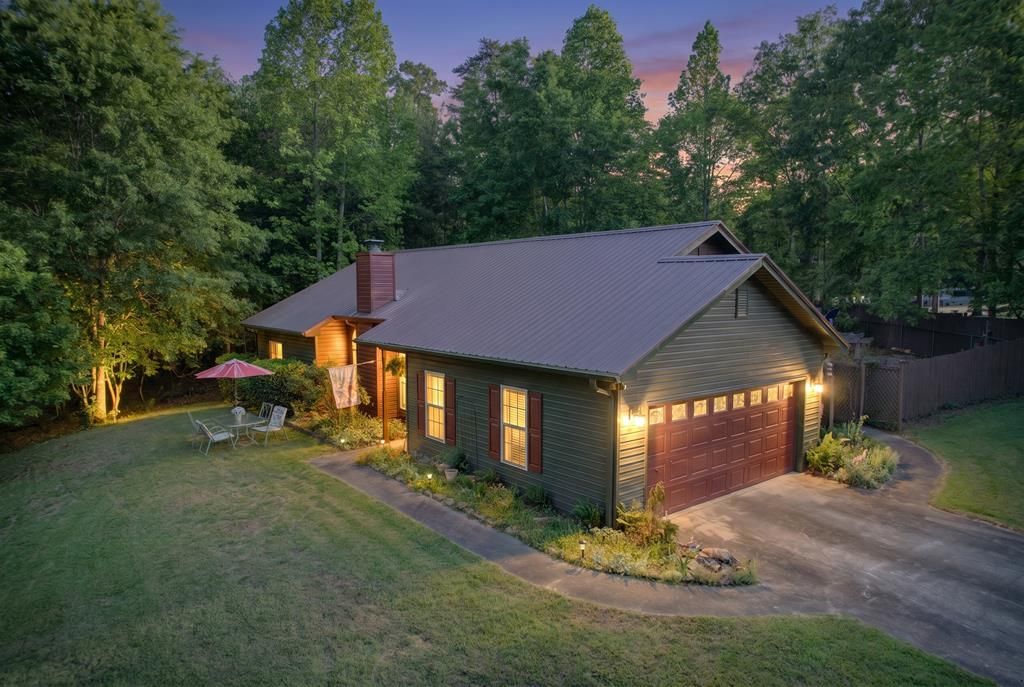 35 Kitchen Way West, Dahlonega, GA 30533