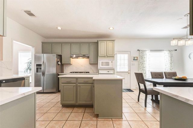 15415 Longhorn Cavern Drive, Sugar Land, TX 77498