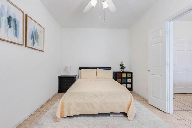 15415 Longhorn Cavern Drive, Sugar Land, TX 77498