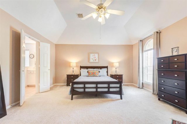 15415 Longhorn Cavern Drive, Sugar Land, TX 77498