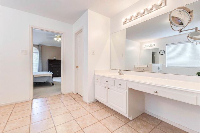 15415 Longhorn Cavern Drive, Sugar Land, TX 77498