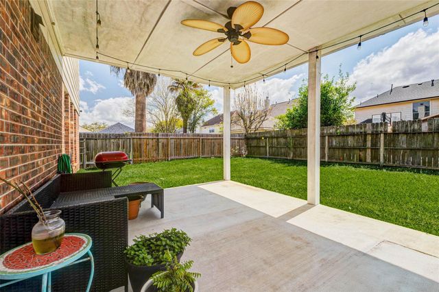 15415 Longhorn Cavern Drive, Sugar Land, TX 77498