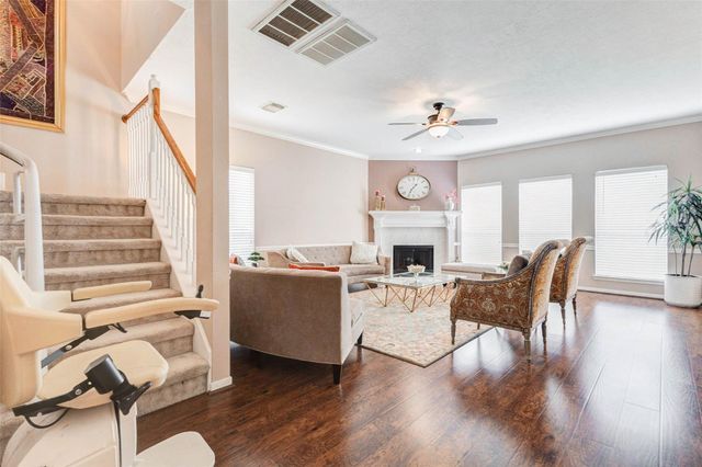 15415 Longhorn Cavern Drive, Sugar Land, TX 77498