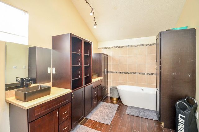 17823 S Cypress Villas Drive, Spring, TX 77379