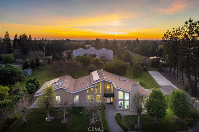 12235 Willow Avenue, Clovis, CA 93619