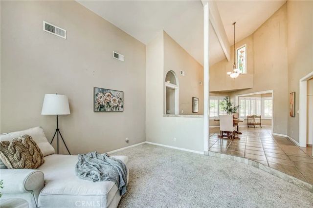 12235 Willow Avenue, Clovis, CA 93619