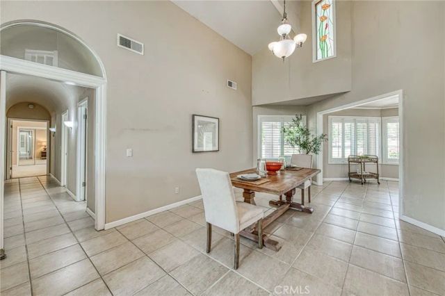 12235 Willow Avenue, Clovis, CA 93619