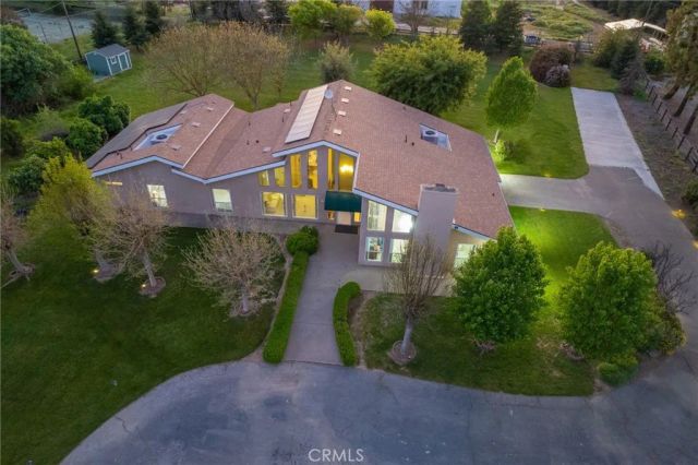 12235 Willow Avenue, Clovis, CA 93619