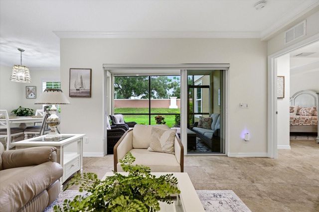 8137 MIRAMAR WAY, Lakewood Ranch, FL 34202