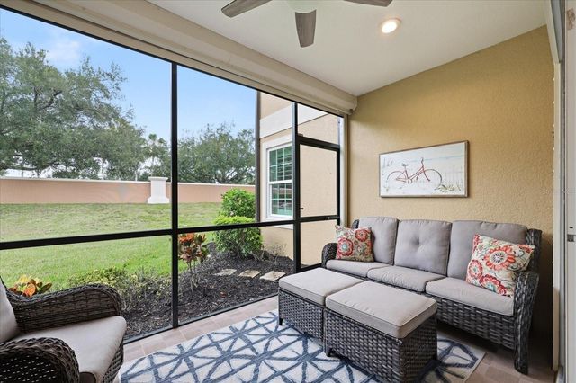 8137 MIRAMAR WAY, Lakewood Ranch, FL 34202