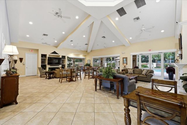 8137 MIRAMAR WAY, Lakewood Ranch, FL 34202