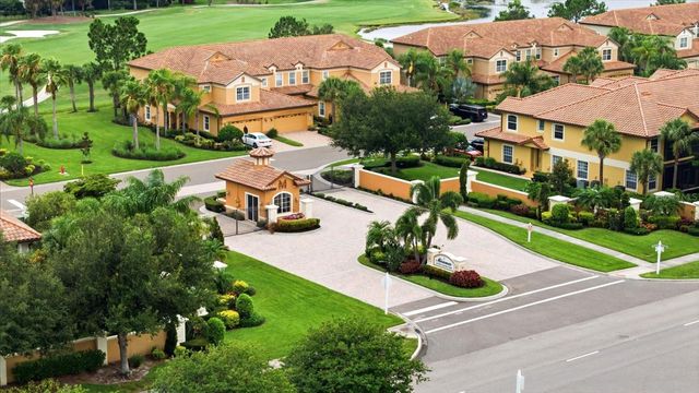 8137 MIRAMAR WAY, Lakewood Ranch, FL 34202