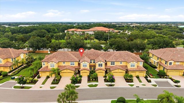 8137 MIRAMAR WAY, Lakewood Ranch, FL 34202