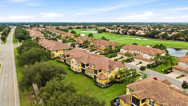8137 MIRAMAR WAY, Lakewood Ranch, FL 34202