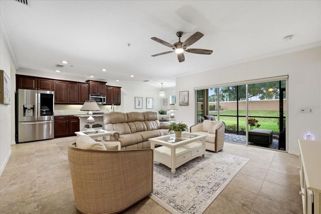 8137 MIRAMAR WAY, Lakewood Ranch, FL 34202