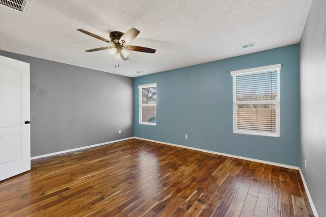 3330 Campfire Street SW, Los Lunas, NM 87031