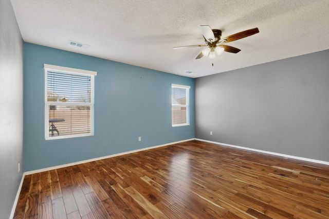 3330 Campfire Street SW, Los Lunas, NM 87031