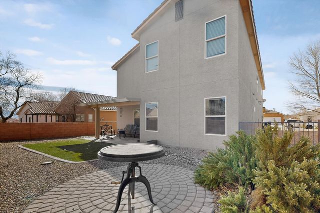 3330 Campfire Street SW, Los Lunas, NM 87031