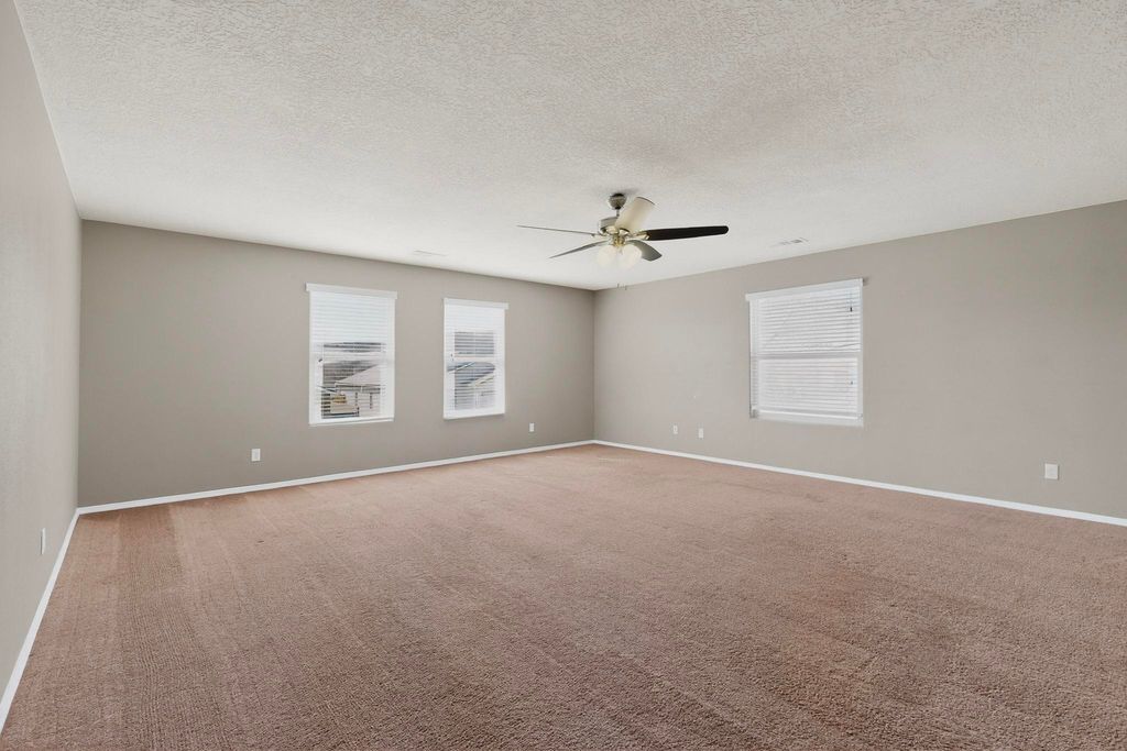 Image 21 of property listing at 3330 Campfire Street SW, Los Lunas, NM 87031