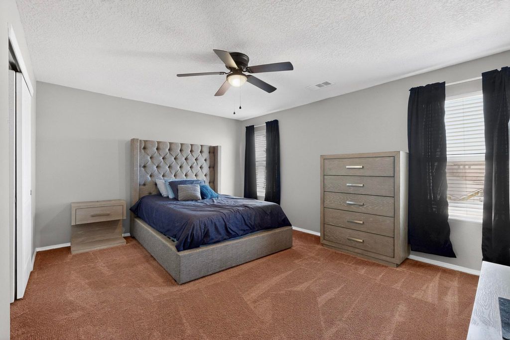 Image 23 of property listing at 3330 Campfire Street SW, Los Lunas, NM 87031