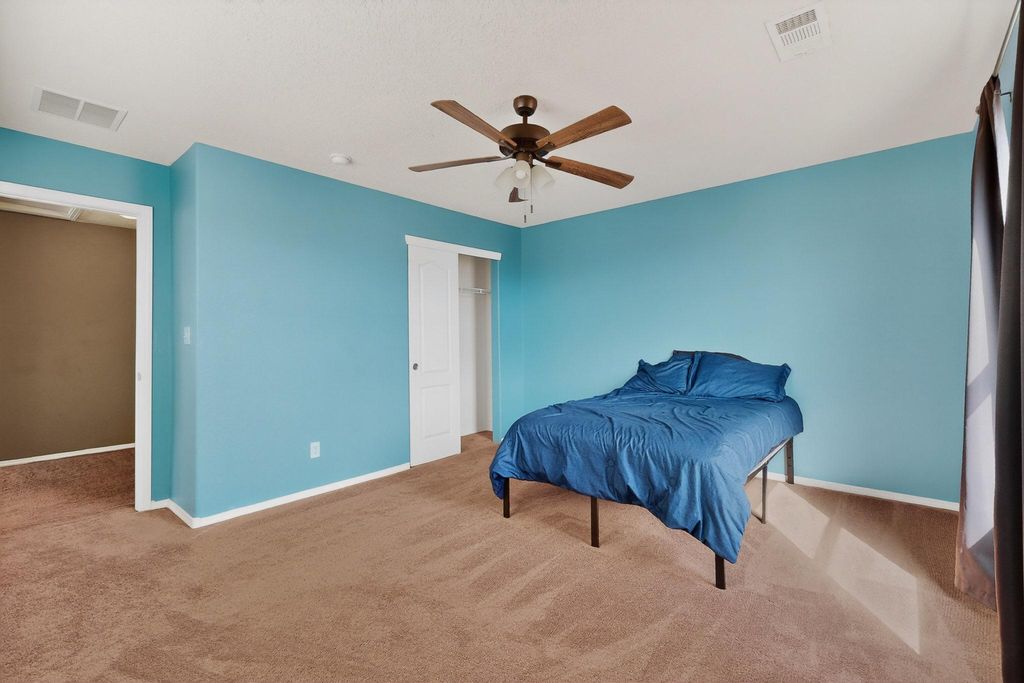 Image 30 of property listing at 3330 Campfire Street SW, Los Lunas, NM 87031