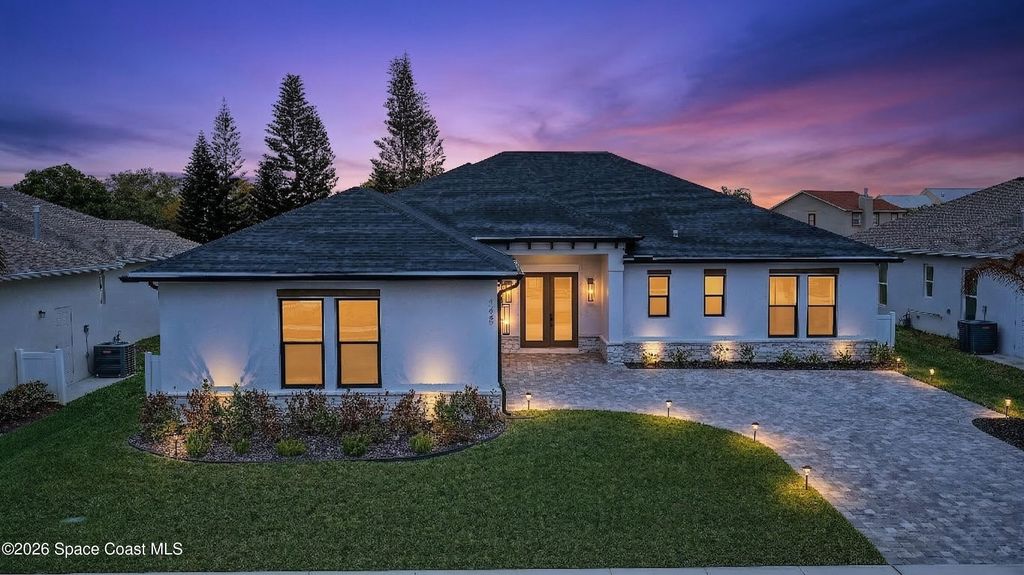 4225 Negal Circle, Melbourne, FL 32901