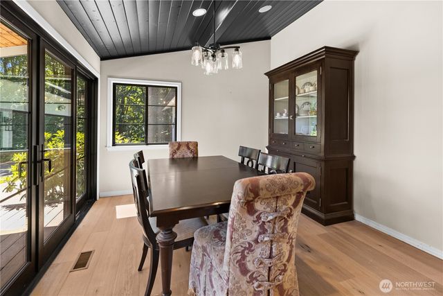 178 Bella Bella Drive, Fox Island, WA 98333