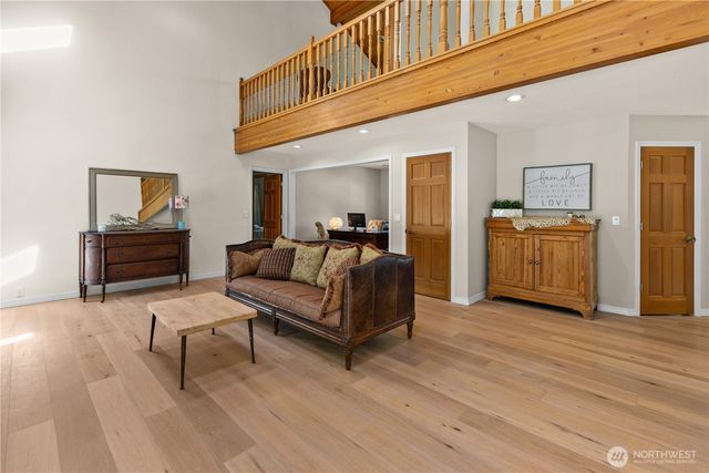 178 Bella Bella Drive, Fox Island, WA 98333