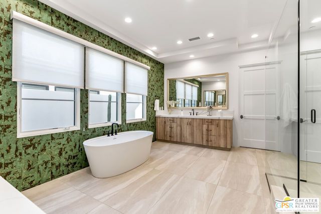 59310 Almeria, La Quinta, CA 92253