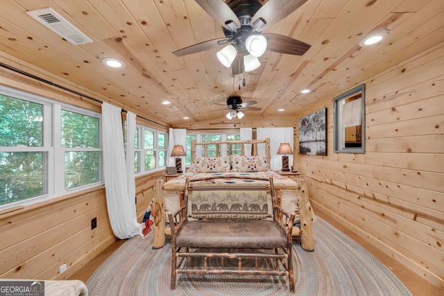 113 Biddy Mtn Lane, Tiger, GA 30576