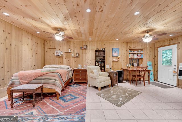 113 Biddy Mtn Lane, Tiger, GA 30576