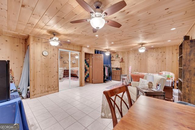 113 Biddy Mtn Lane, Tiger, GA 30576