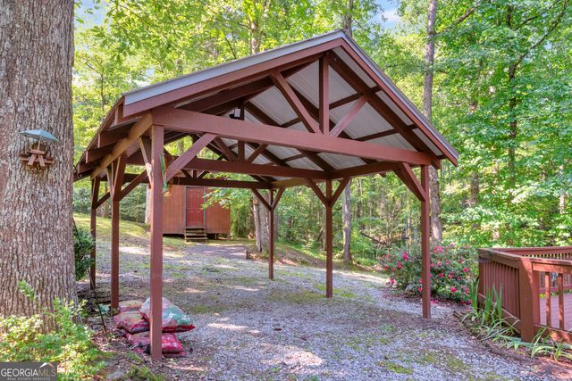 113 Biddy Mtn Lane, Tiger, GA 30576