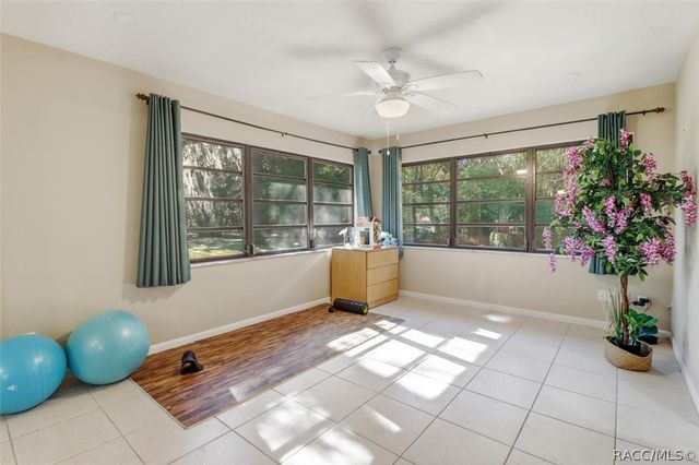 59 Cypress Boulevard W, Homosassa, FL 34446