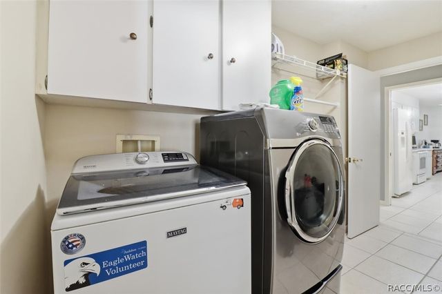 59 Cypress Boulevard W, Homosassa, FL 34446