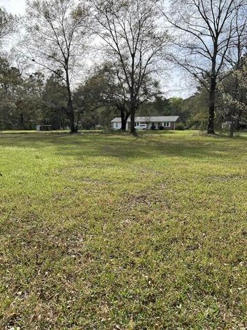 140 Bowers Lane, Moncks Corner, SC 29461