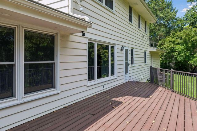 3931 Huntingdon Drive, Hopkins, MN 55305