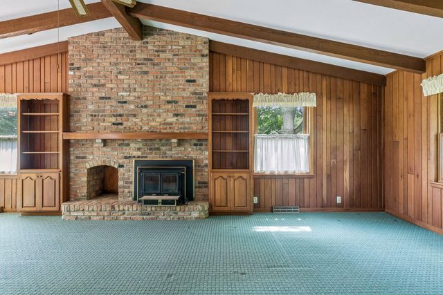 3931 Huntingdon Drive, Hopkins, MN 55305