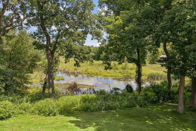 3931 Huntingdon Drive, Hopkins, MN 55305