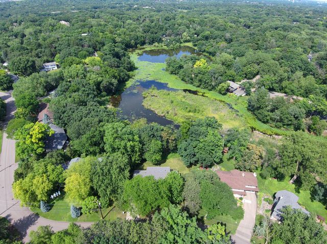 3931 Huntingdon Drive, Hopkins, MN 55305