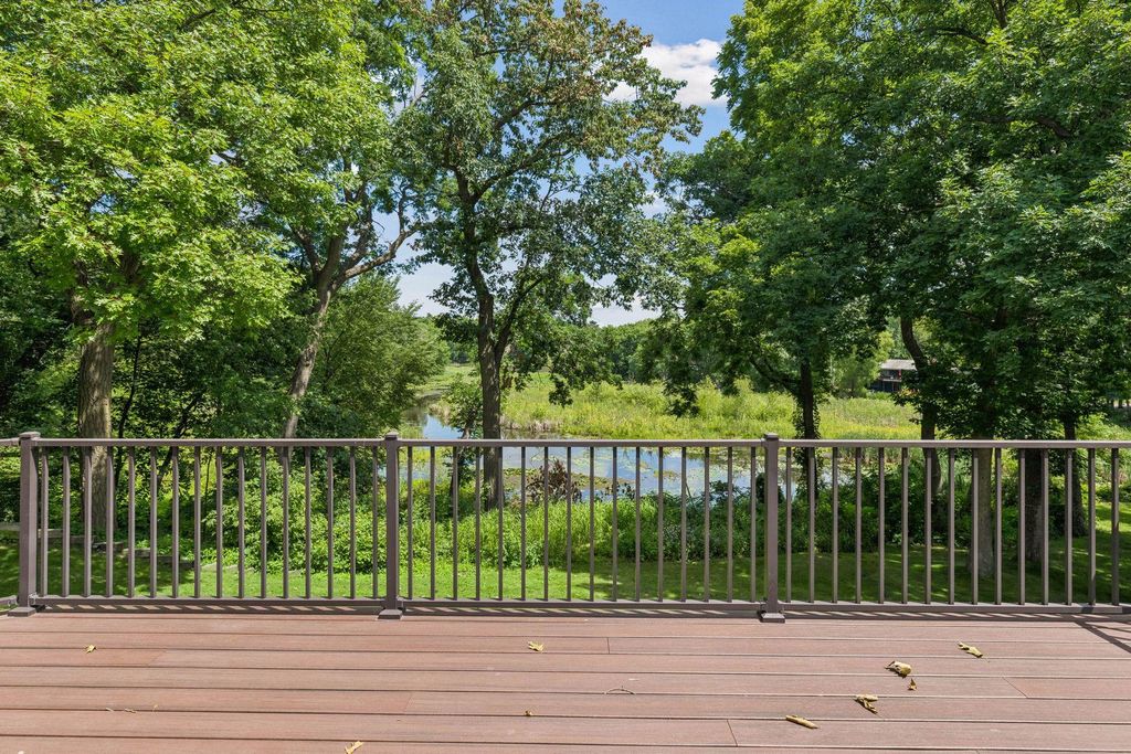 3931 Huntingdon Drive, Hopkins, MN 55305 — photo 4