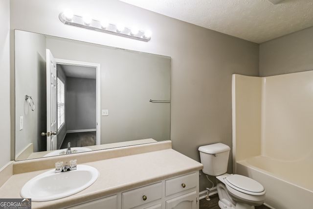 5 E Newnan Road, Newnan, GA 30263