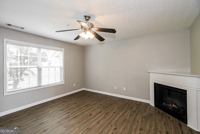 5 E Newnan Road, Newnan, GA 30263