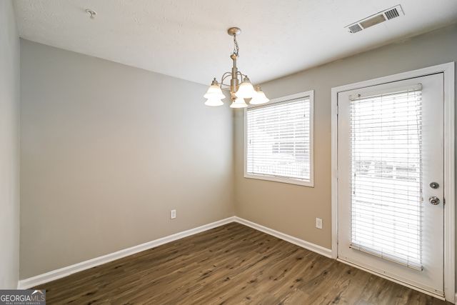 5 E Newnan Road, Newnan, GA 30263