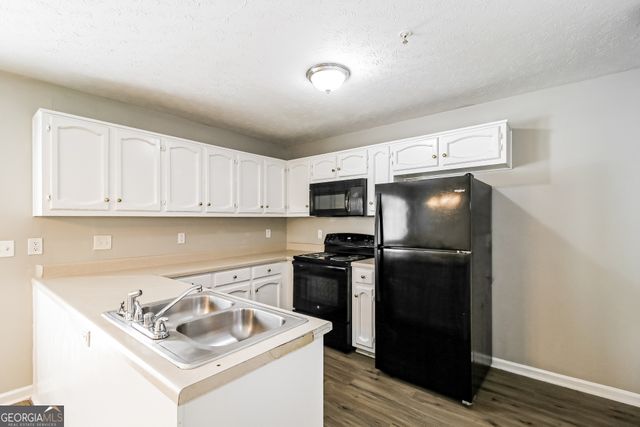 5 E Newnan Road, Newnan, GA 30263