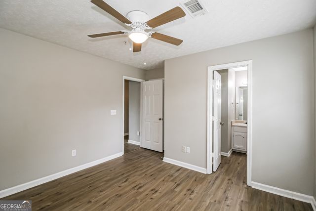 5 E Newnan Road, Newnan, GA 30263