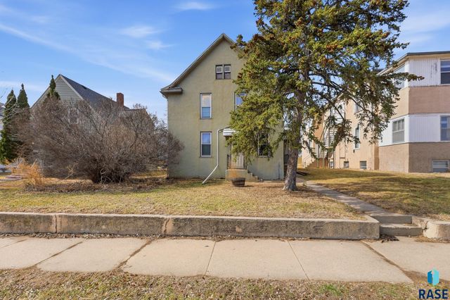 719 S 2nd Ave Avenue, Sioux Falls, SD 57104
