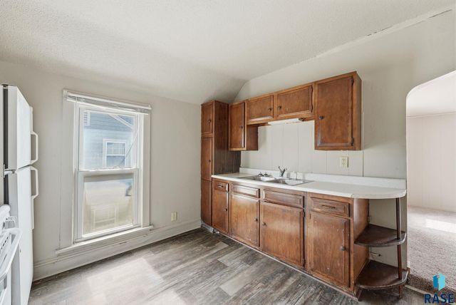 719 S 2nd Ave Avenue, Sioux Falls, SD 57104